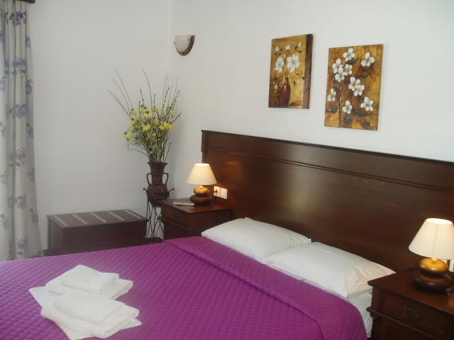 איוס חורה Rita'S Place Hotel מראה חיצוני תמונה