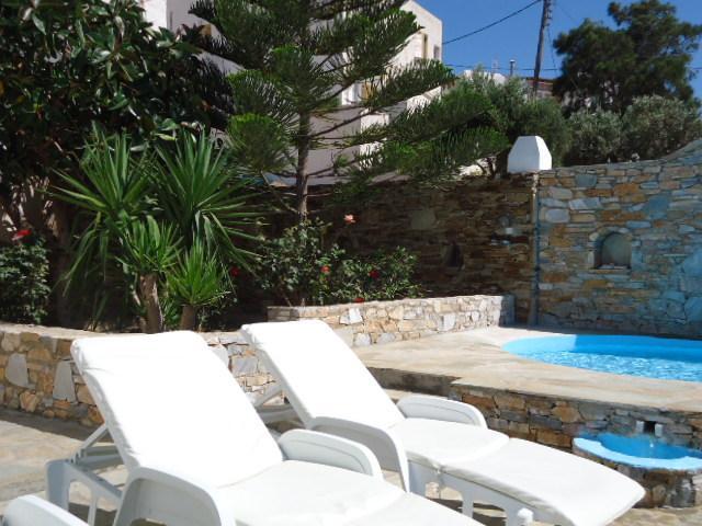 איוס חורה Rita'S Place Hotel מראה חיצוני תמונה